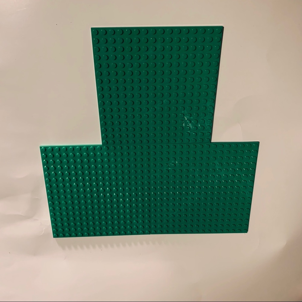 Three Small Dark Green Lego Plates, excellent cond